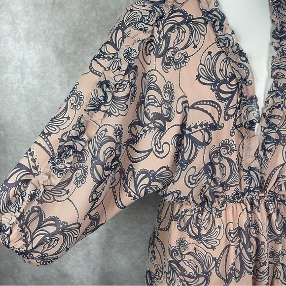 VICI Double V-Neck Long Sleeve Floral Print Mini Ruffle Dress Size Small - Picture 4 of 9